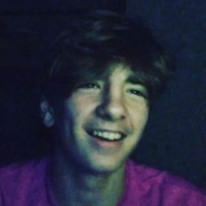 Meet your Posher, Ethan